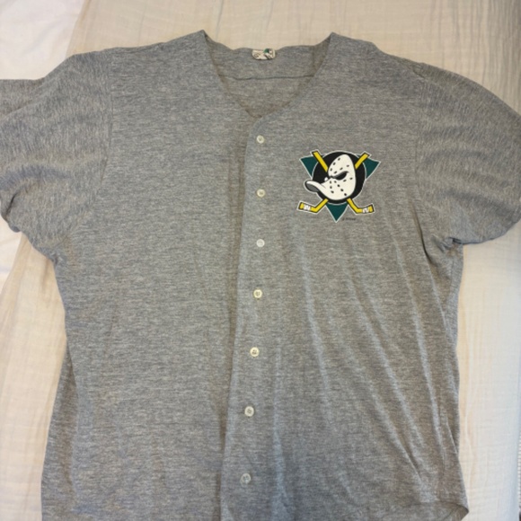 Vintage Mighty Ducks Baseball Tee - Picture 4 of 5